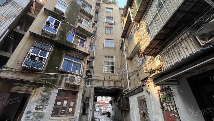 中心港152号外景图