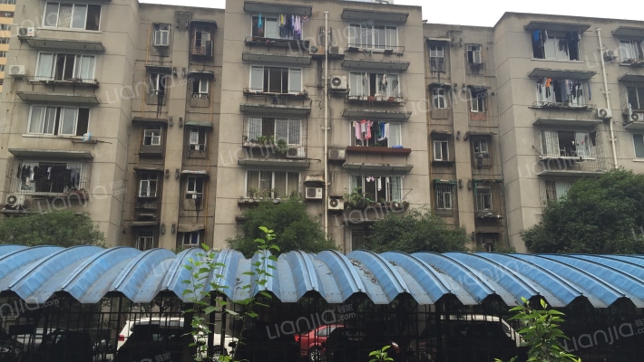 紫东楼段168号外景图