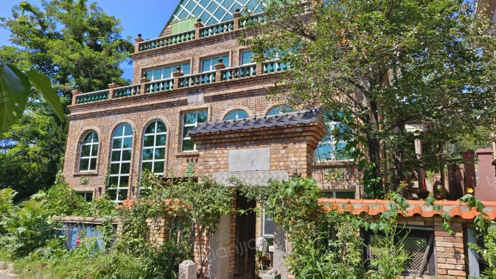 白玉山庄别墅区外景图