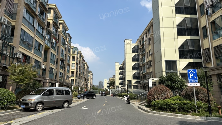 铁铺埭家苑一区外景图