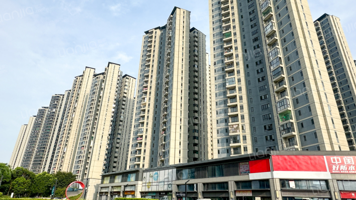 融创臻园一期外景图