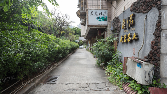 港龙花园外景图