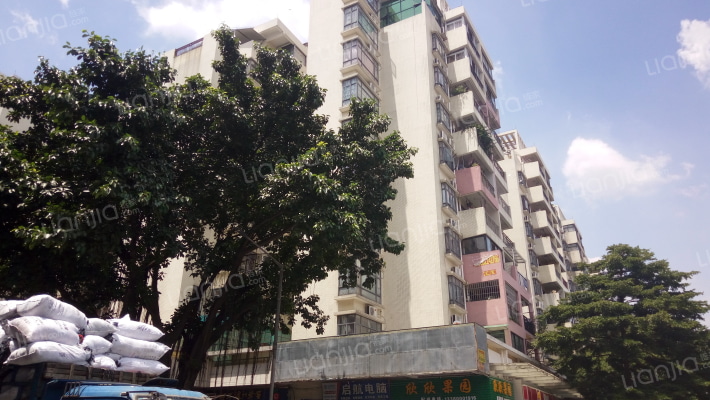 汇美体育花园外景图