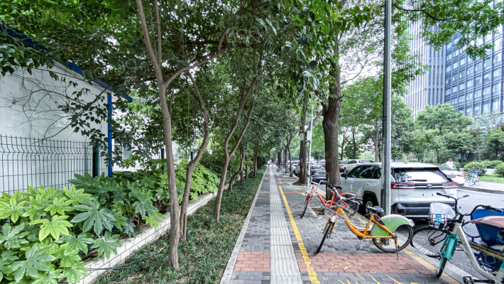 新时代大厦外景图