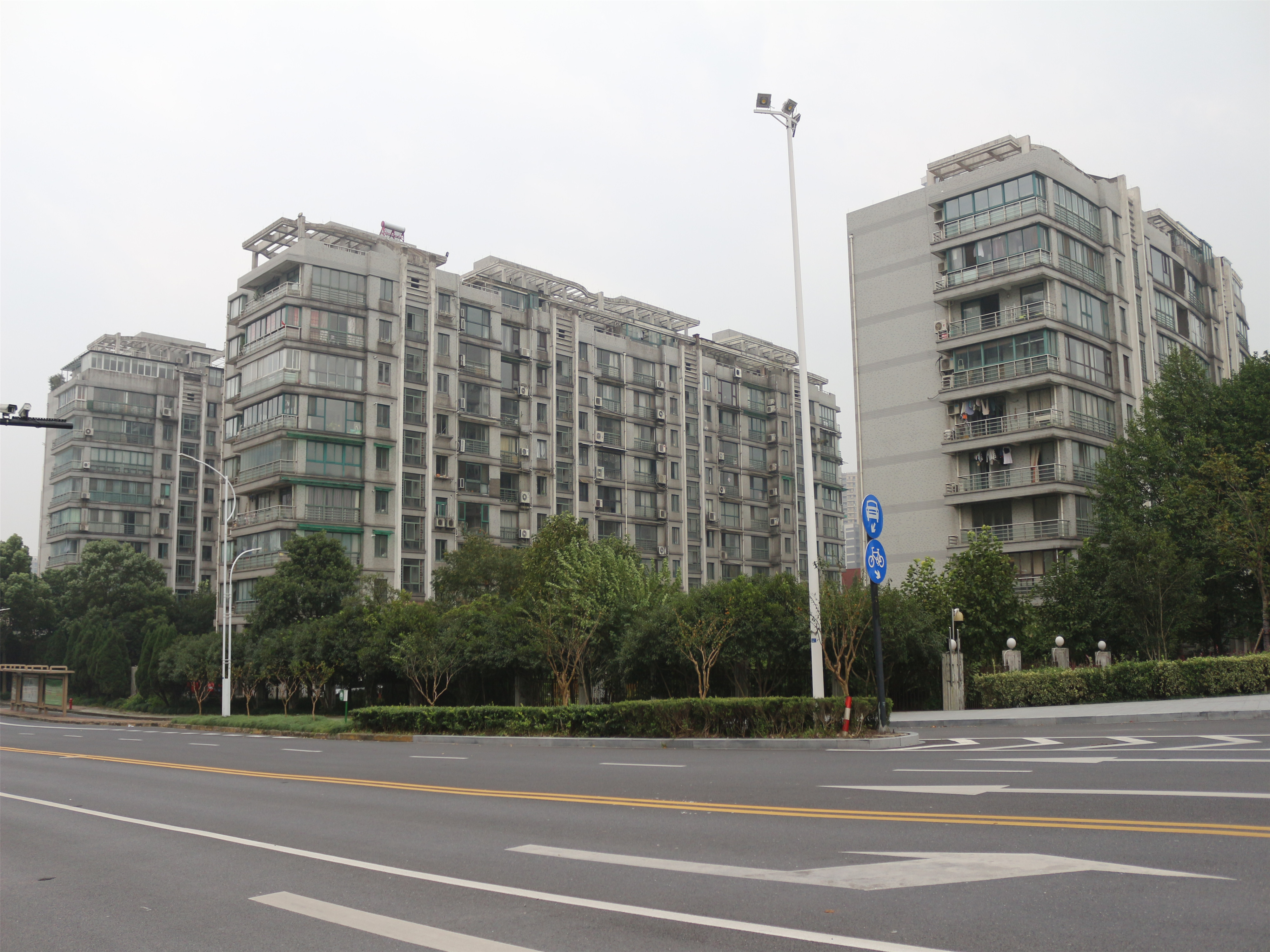 Zhijiang Garden compound photo 19