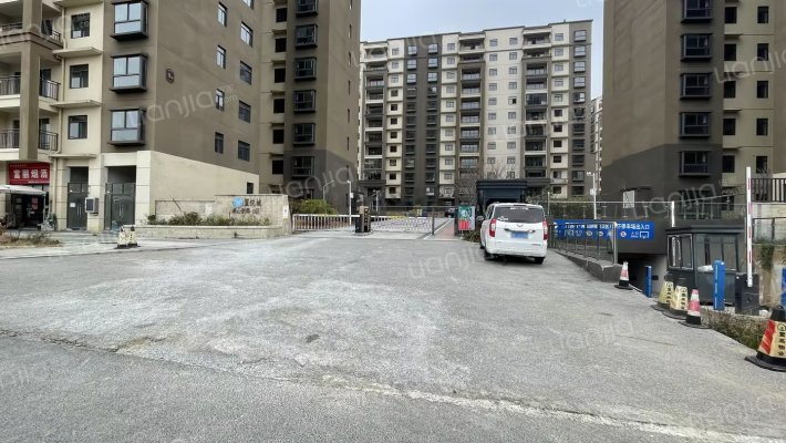 置悦城 湖山别郡D区外景图