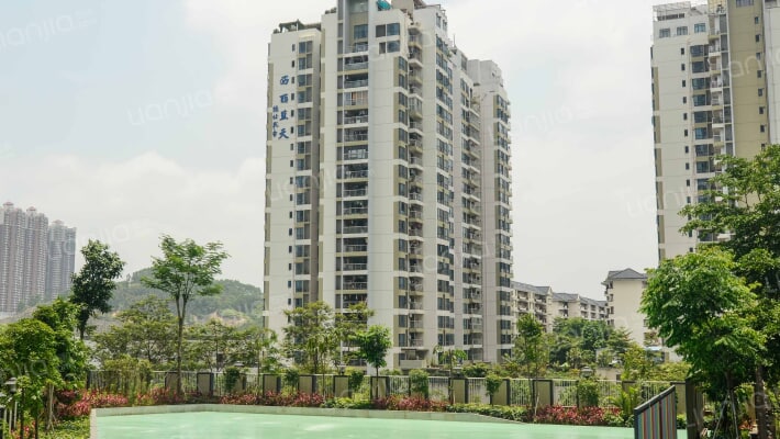 蓝天花园外景图