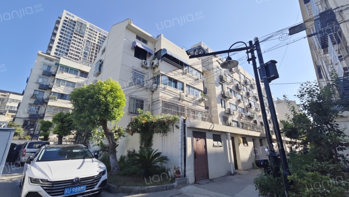 南环一村外景图