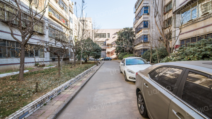 金龙小区外景图