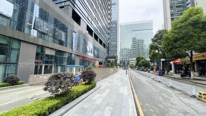 中天会展城B区金融商务区（北区）北四塔外景图