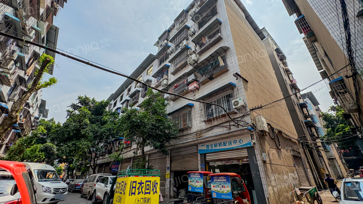 皮鞋城北一街29号附14号外景图