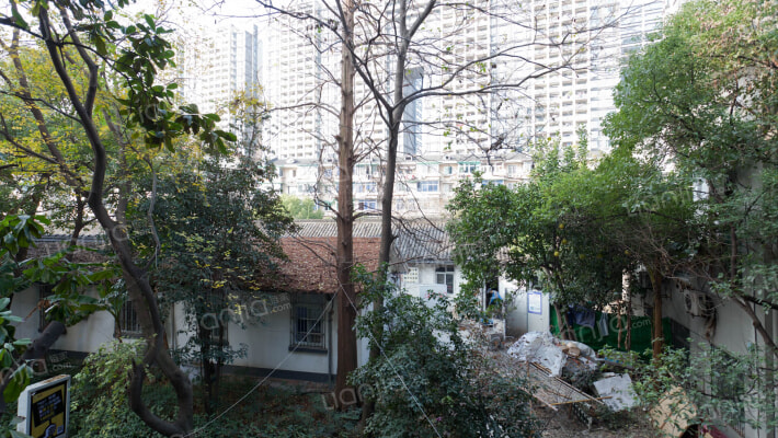 体育场路168号外景图