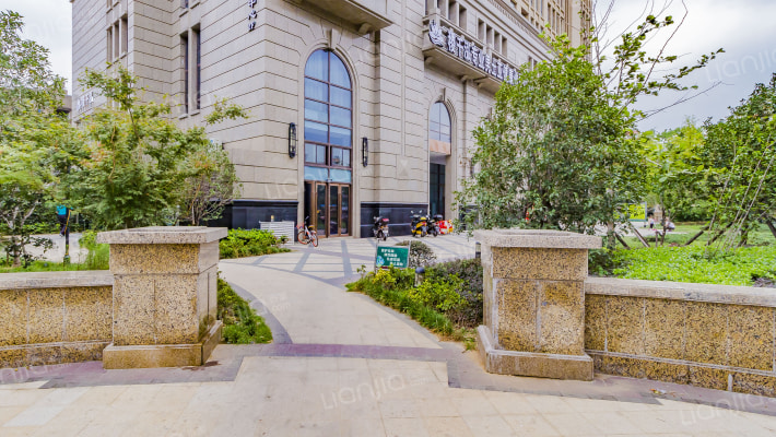 天将孝门外景图