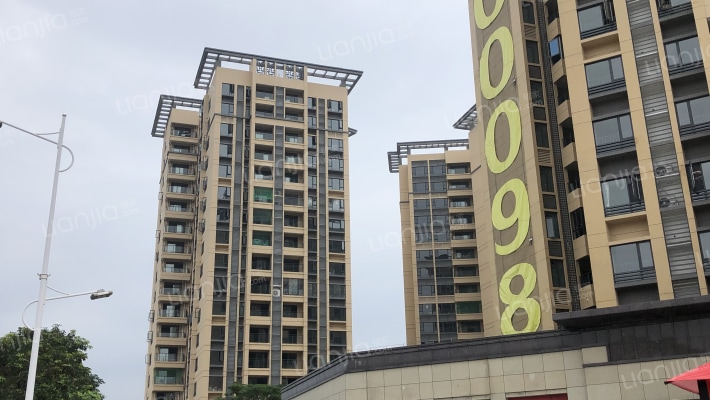 花曼沁园外景图