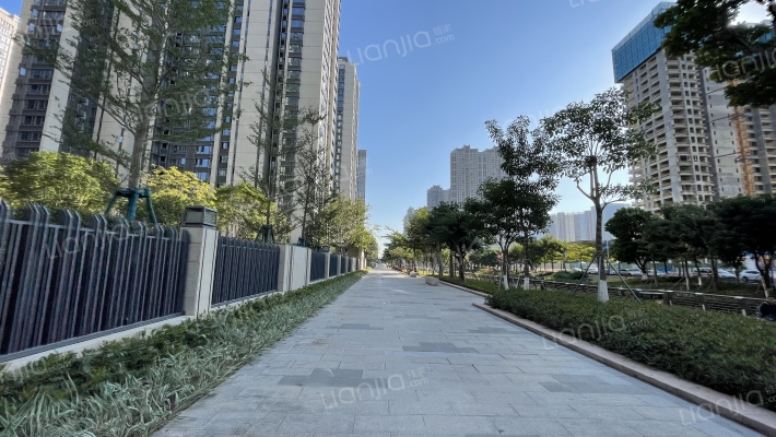 保利天悦外景图