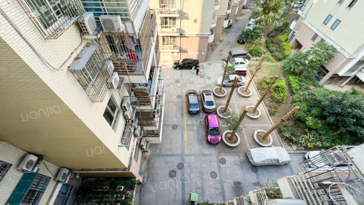 榕信三区外景图