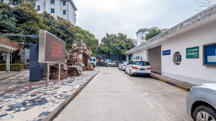 莲溪一村外景图