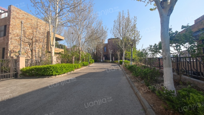 盘谷卫城东区外景图