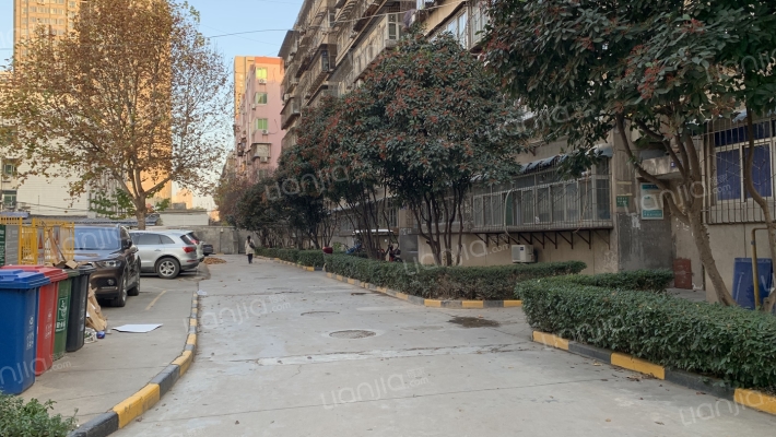 节能中心家属院外景图