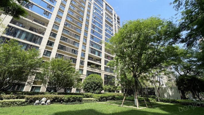 中海万锦熙岸外景图