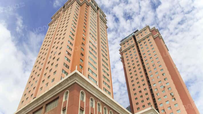 远大大厦外景图