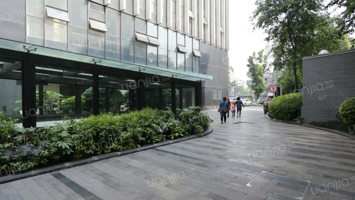 尊城国际外景图