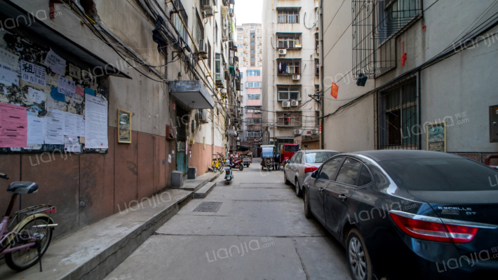 原野公寓外景图