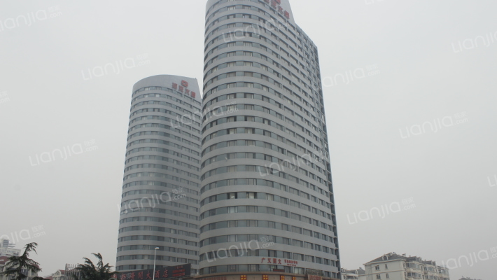 裕龙大厦外景图