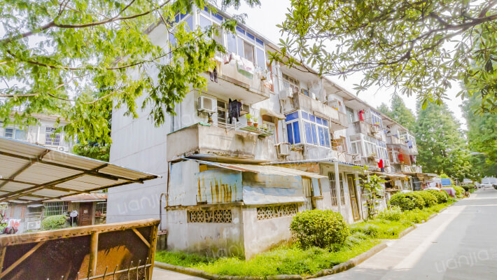 石化三建社区外景图