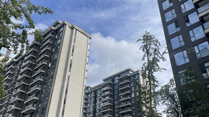 首开龙湖云著三期外景图