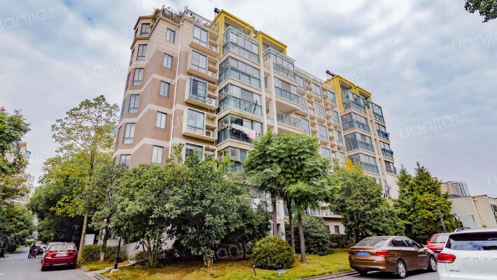 蘭天幸福城外景图