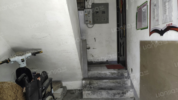 玉兰公寓外景图