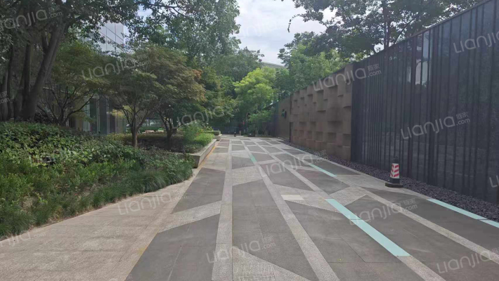 万丽璞丽外景图