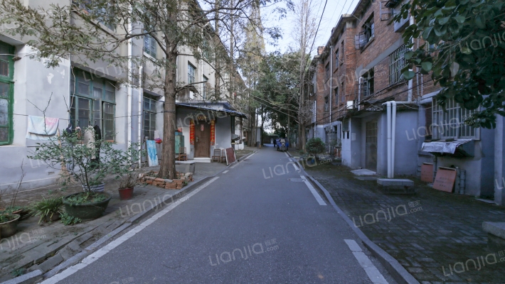 南莲路铁路宿舍外景图