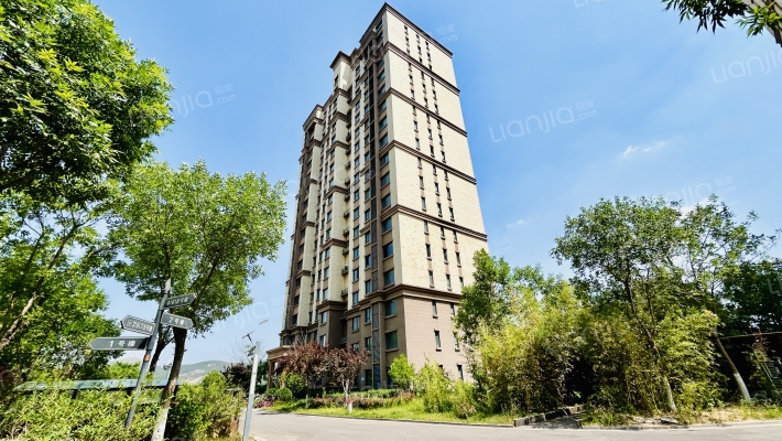 西江华府外景图