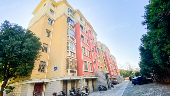 鸿福苑一区外景图