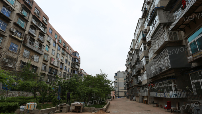 北共济街外景图