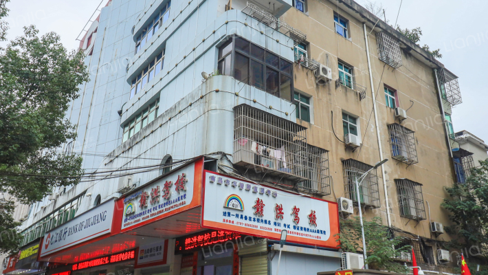 农业局宿舍外景图