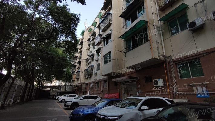 万欣综合楼外景图