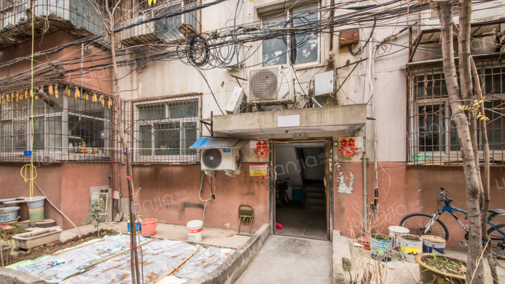 河南省话剧院家属院外景图