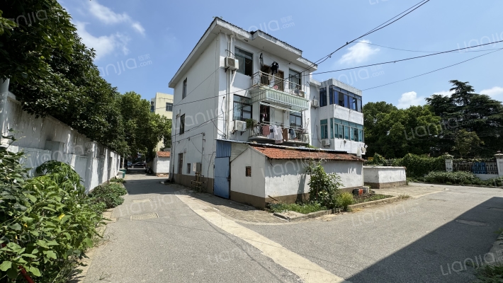 税务小区外景图