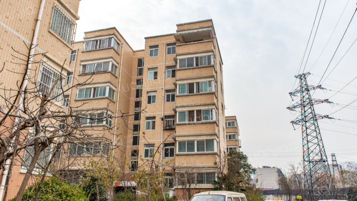 响水湾西社区8号院外景图