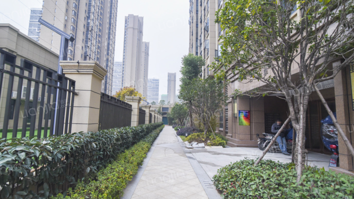 汉口城市广场七期外景图