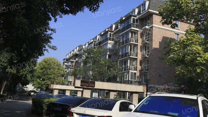 国际城二期外景图