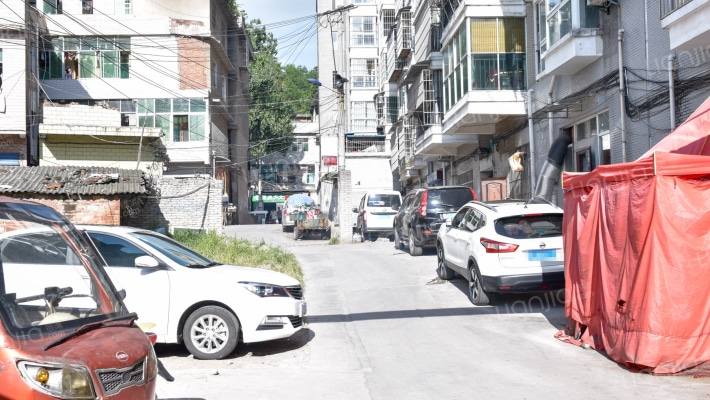 王武安置房外景图