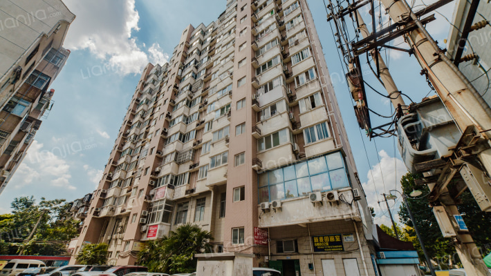 紫荆花园外景图