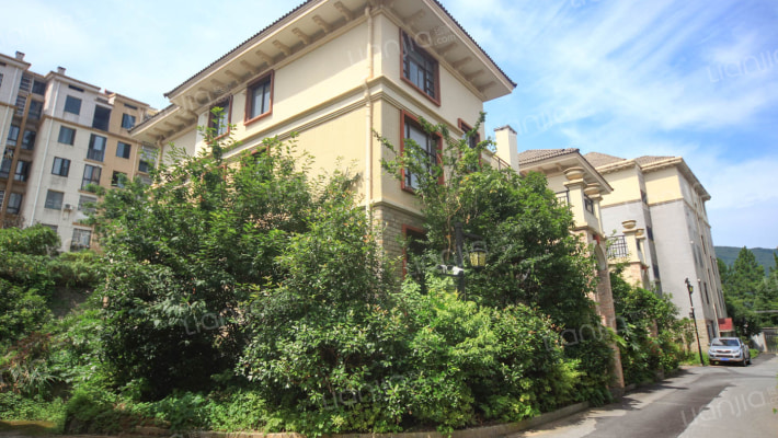 颐和一品尊府外景图