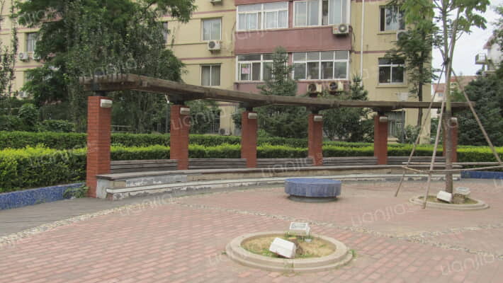 309医院家属楼外景图