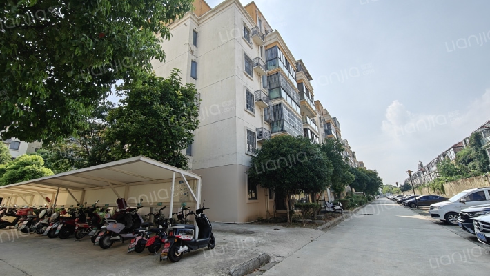 双湖花园外景图