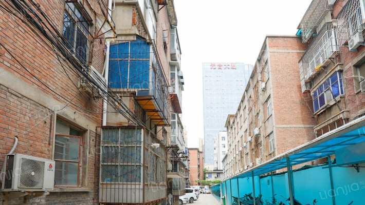 伊河路148外景图